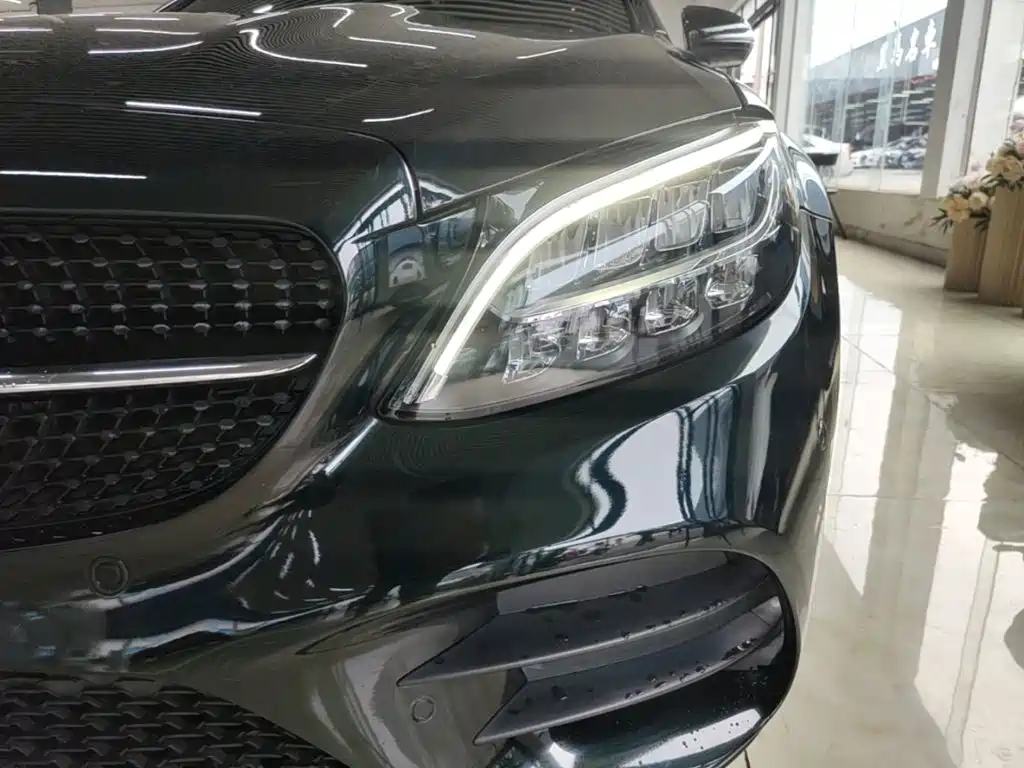 Mercedes-Benz C-Class — миниатюра 24