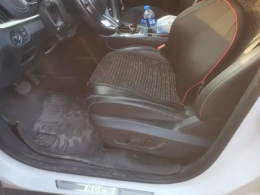 Roewe RX5 — миниатюра 6