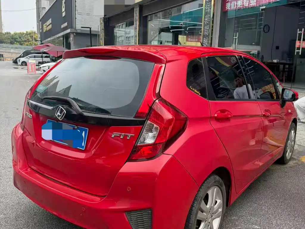 Honda Fit — миниатюра 2