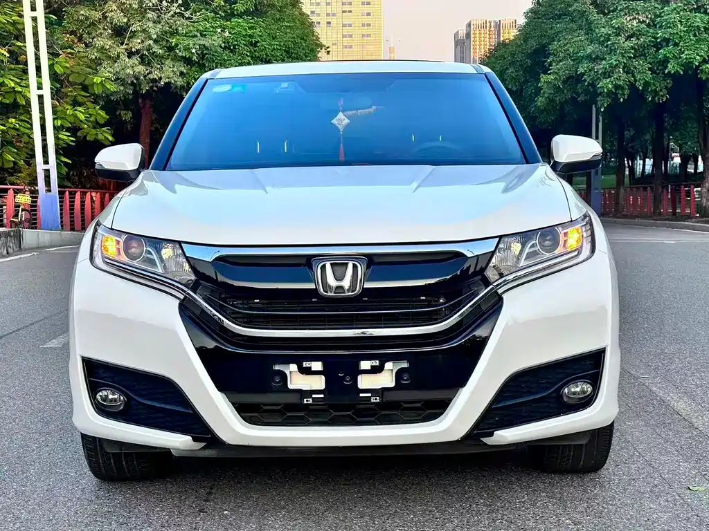 Honda UR-V — миниатюра 2