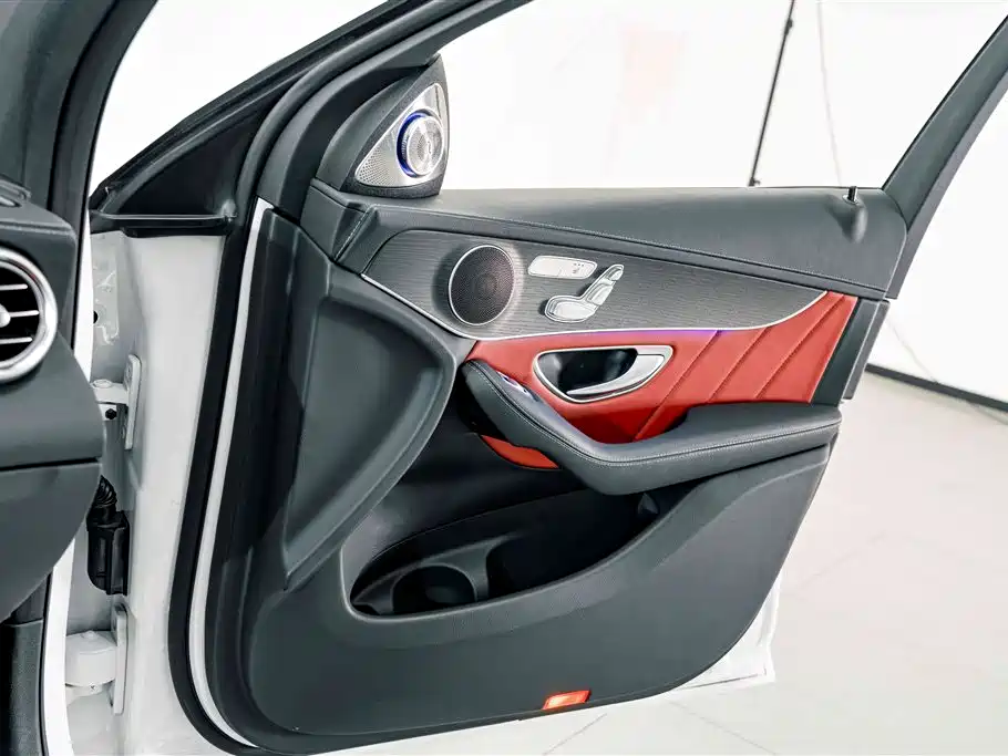 Mercedes-Benz GLC Coupe — миниатюра 15