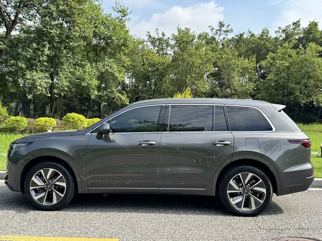 Li Auto Li ONE — миниатюра 4