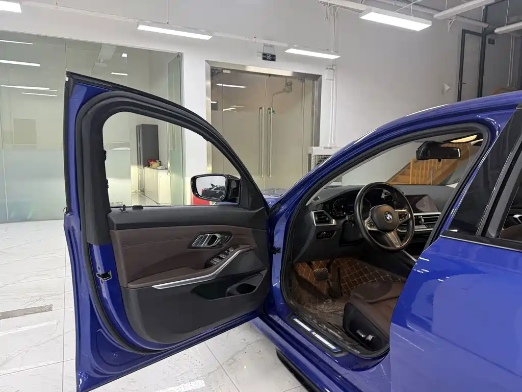 BMW 3 Series — миниатюра 8