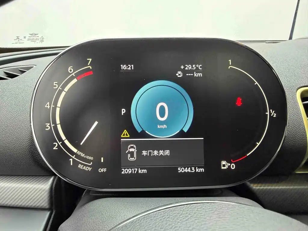 MINI Mini Clubman — миниатюра 18
