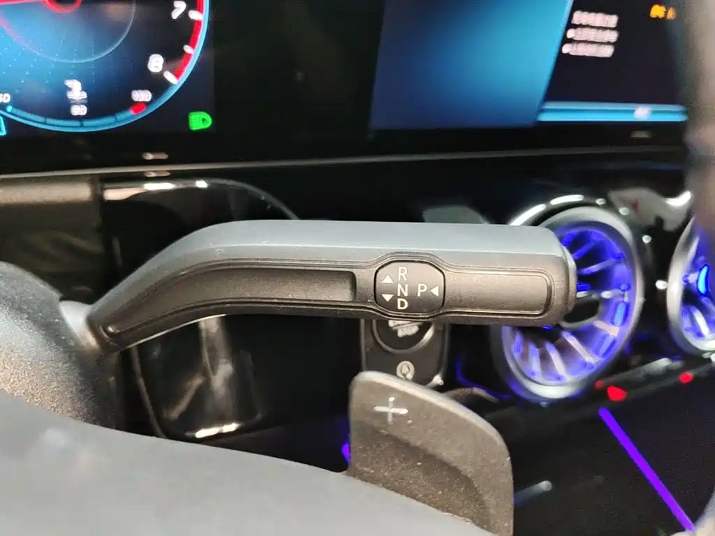 Mercedes-Benz GLA — миниатюра 19