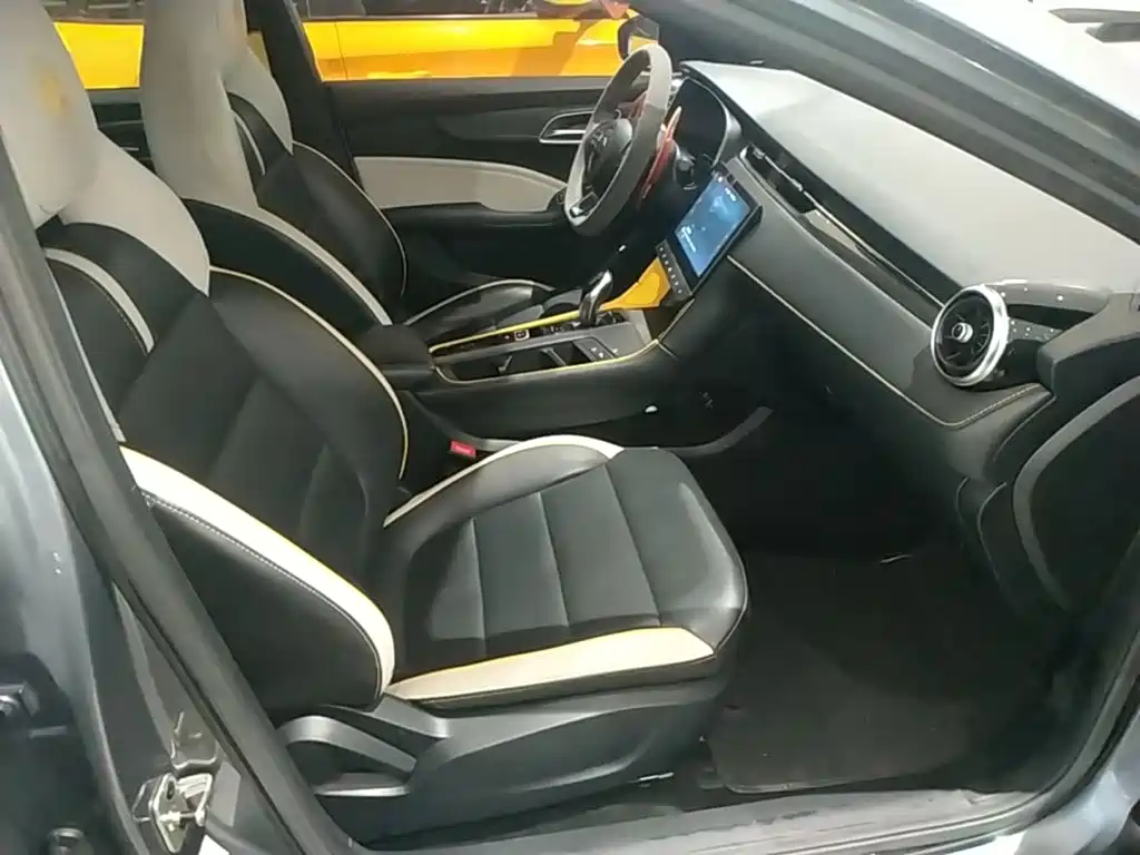 MG MG6 — миниатюра 25