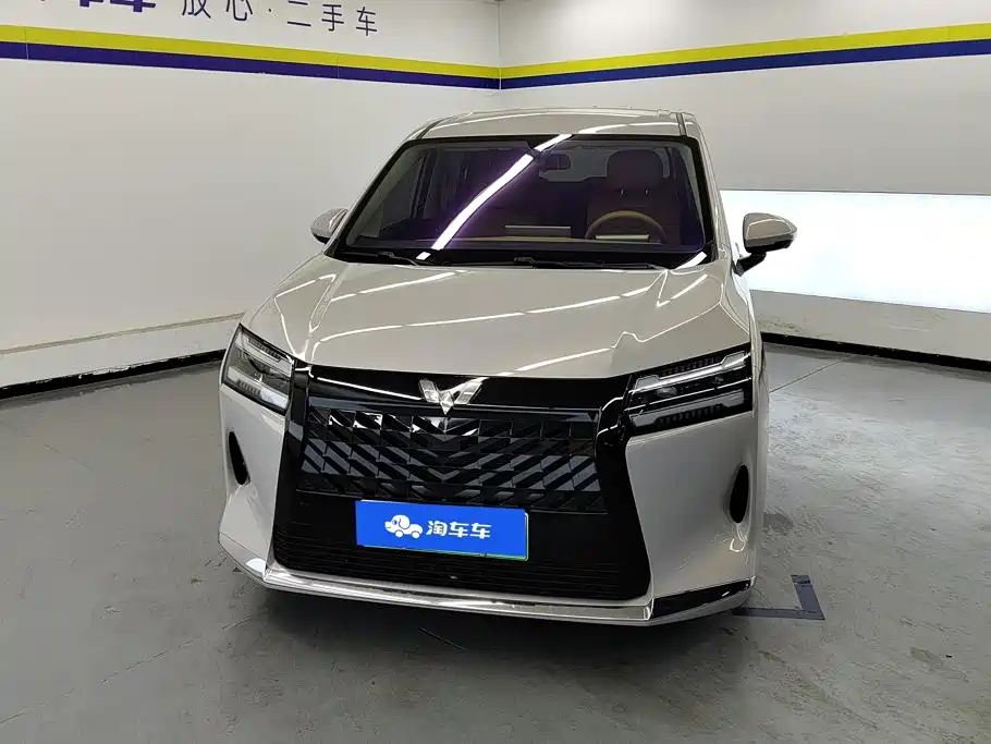 Wuling Звездный свет 730 Новая энергия — миниатюра 2
