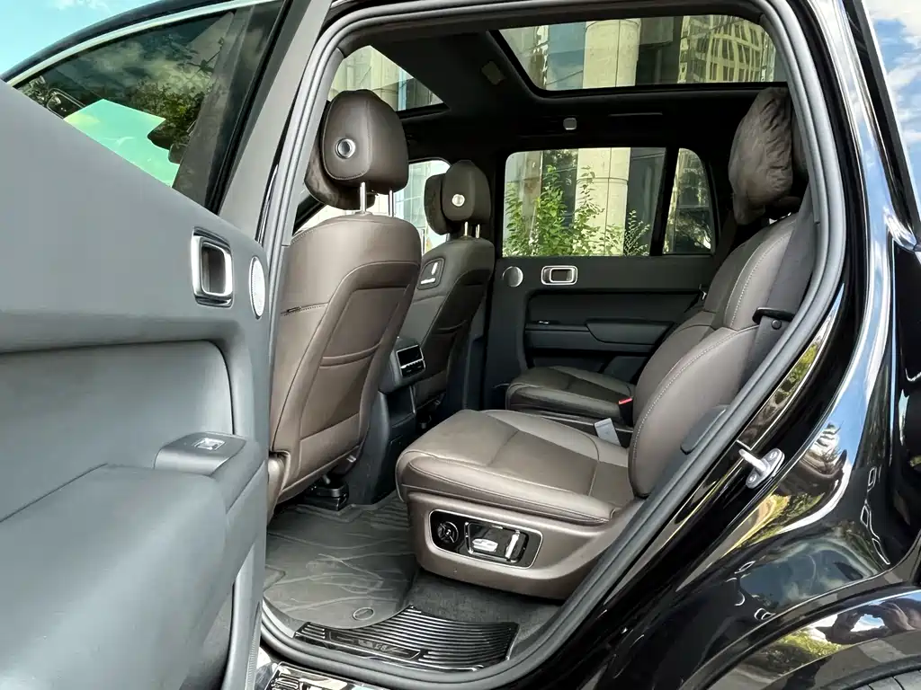 Li Auto Li L8 — миниатюра 14