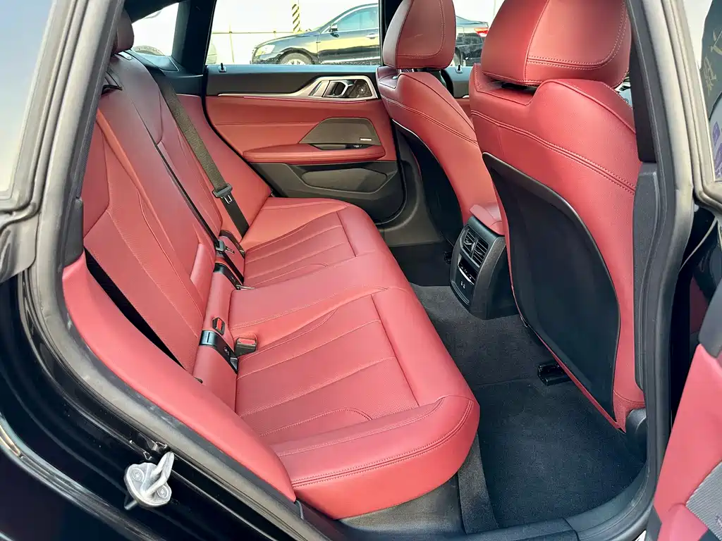 BMW 4 Series — миниатюра 11