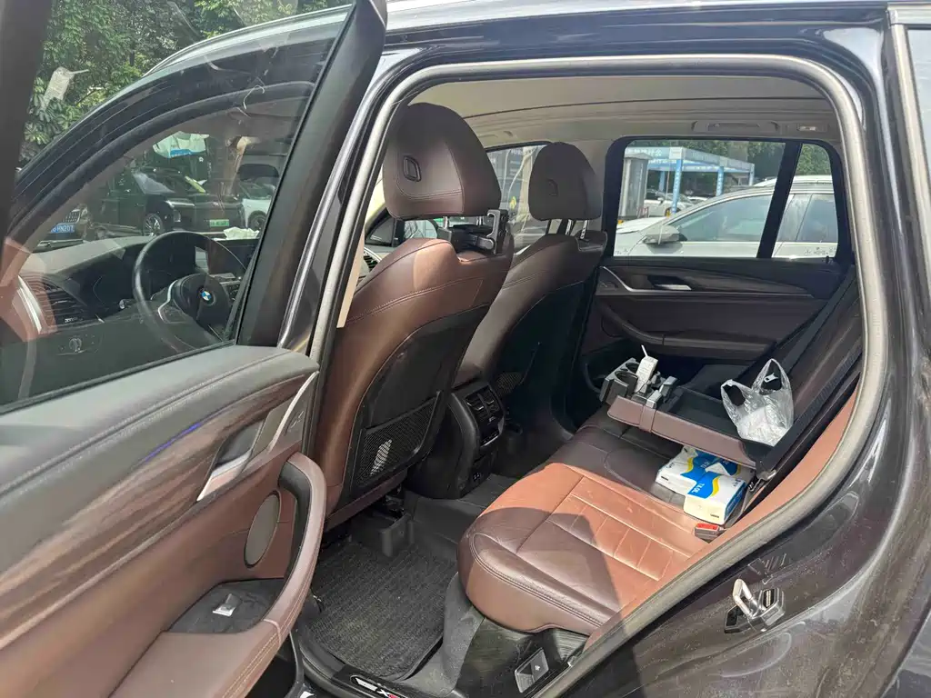 BMW X3 — миниатюра 6