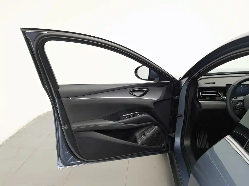 BYD Seal 06 — миниатюра 8
