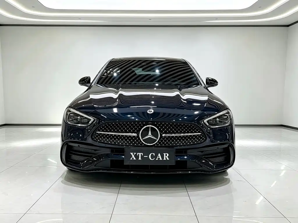 Mercedes-Benz C-Class — миниатюра 2