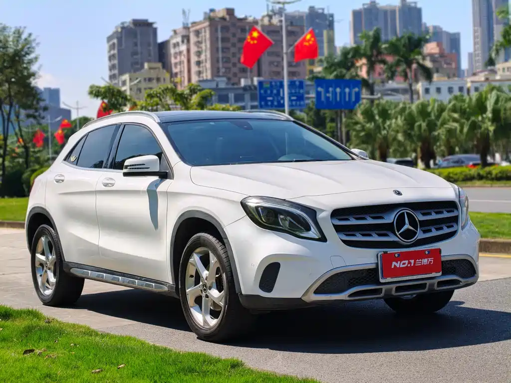 Mercedes-Benz GLA — миниатюра 2