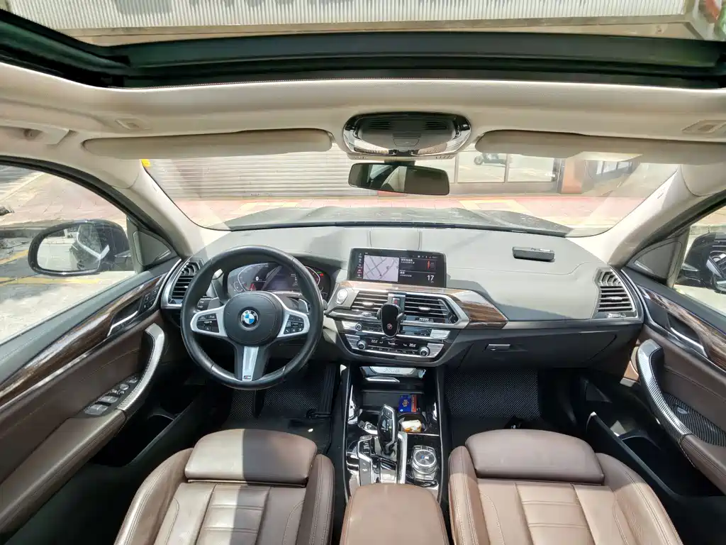 BMW X3 — миниатюра 12