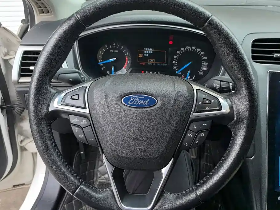 Ford Mondeo — миниатюра 14