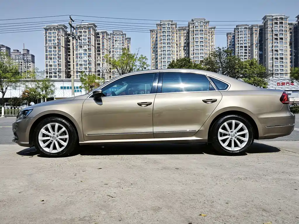Volkswagen Passat — миниатюра 9