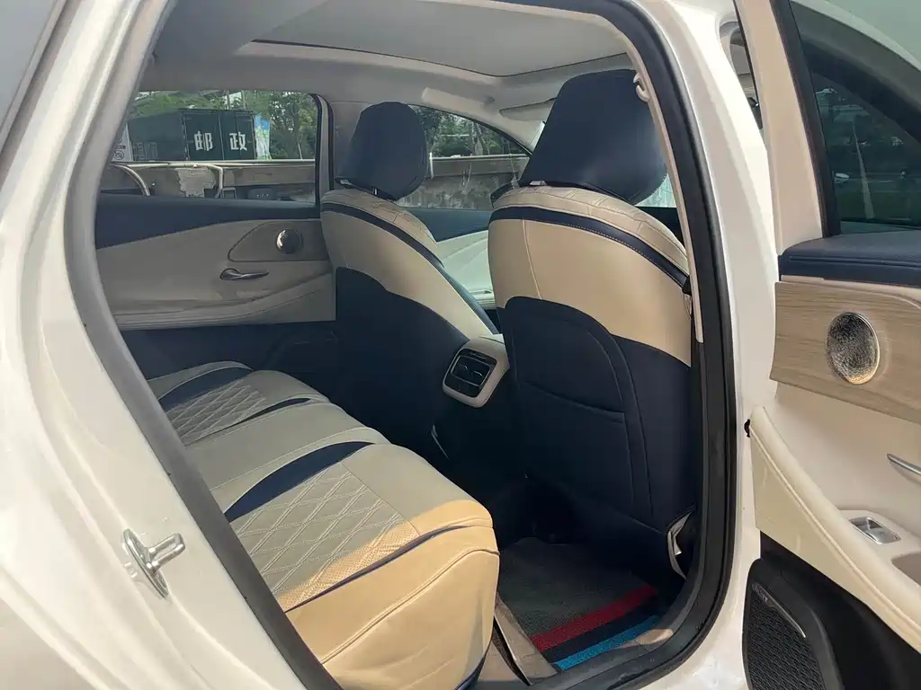 Chery Arrizo 8 — миниатюра 11