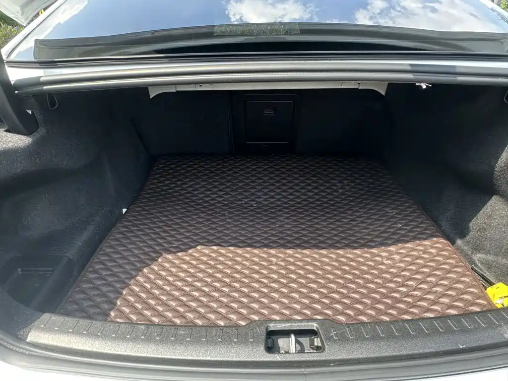 Volvo S60 — миниатюра 7