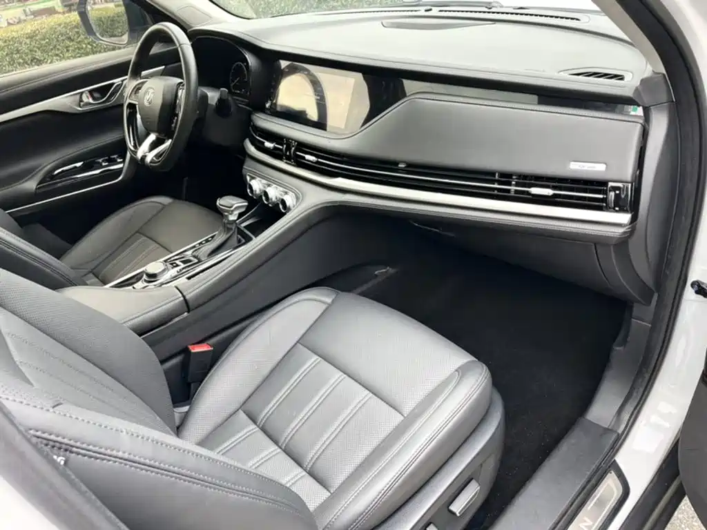 Changan CS95 — миниатюра 17