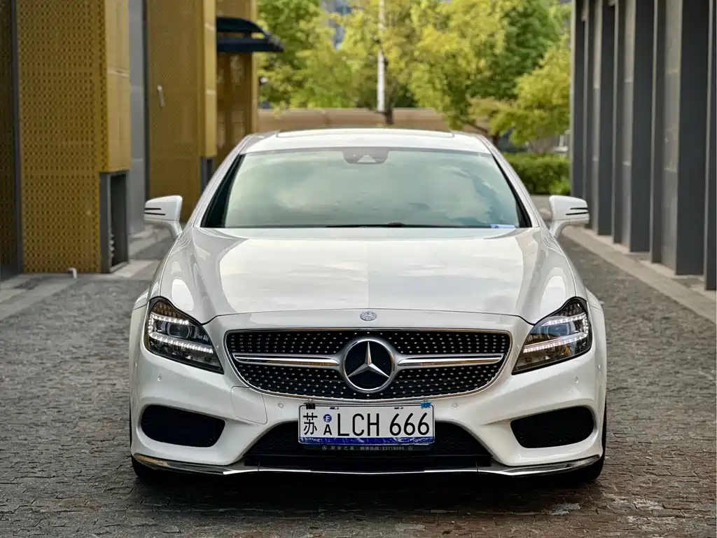 MERCEDES-BENZ CLS