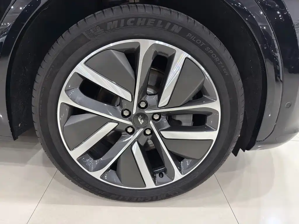 Li Auto Li L7 — миниатюра 14