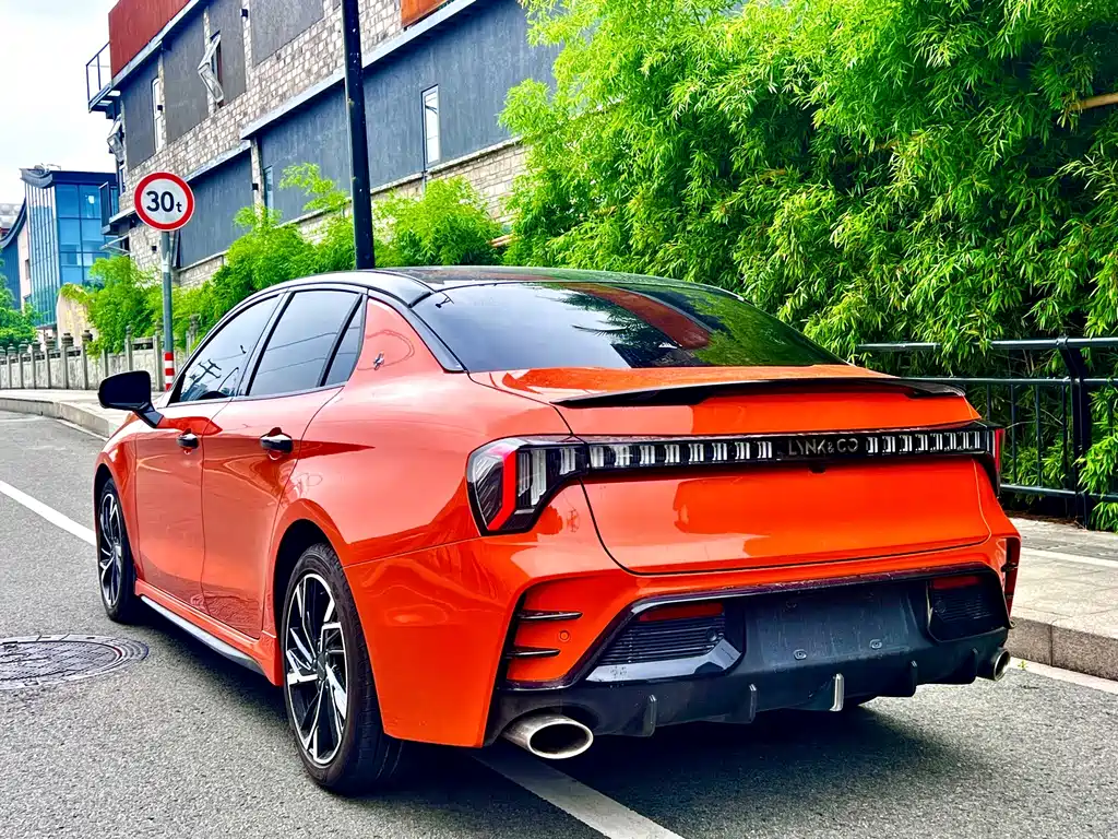 Lynk & Co 03 — миниатюра 9