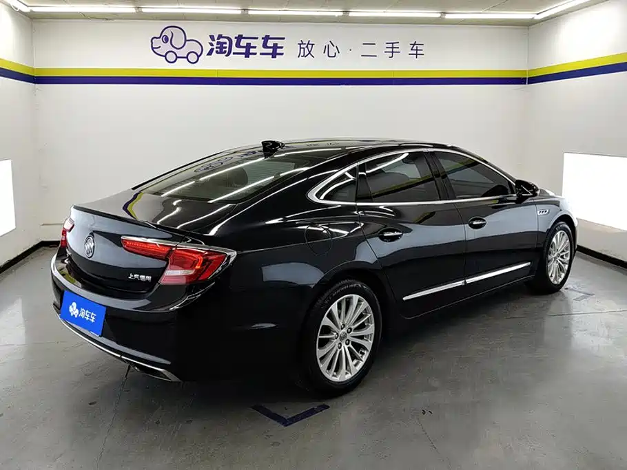 Buick LaCrosse — миниатюра 3