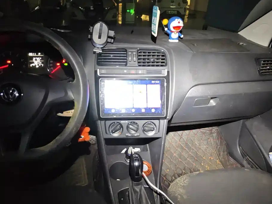 Volkswagen Polo — миниатюра 13