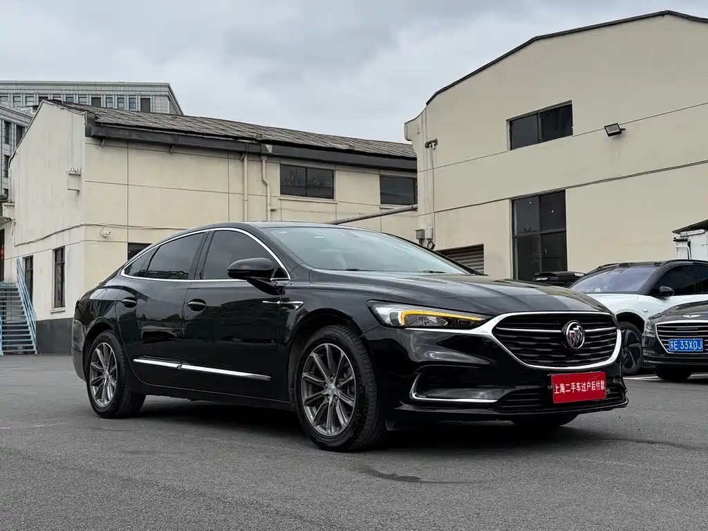 Buick LaCrosse 2021 652T Luxury