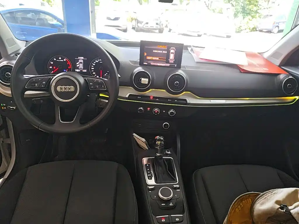 Audi Q2L — миниатюра 10