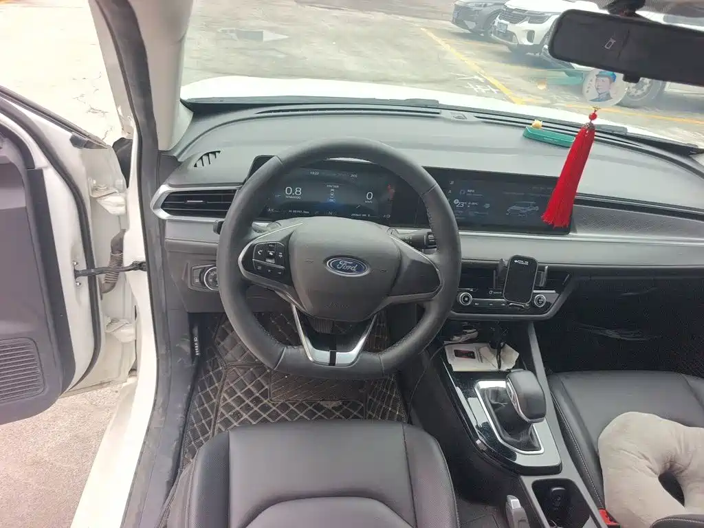 Ford Escort — миниатюра 11