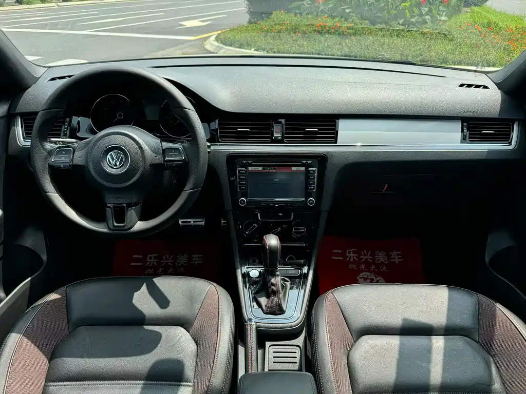 Volkswagen Bora — миниатюра 4