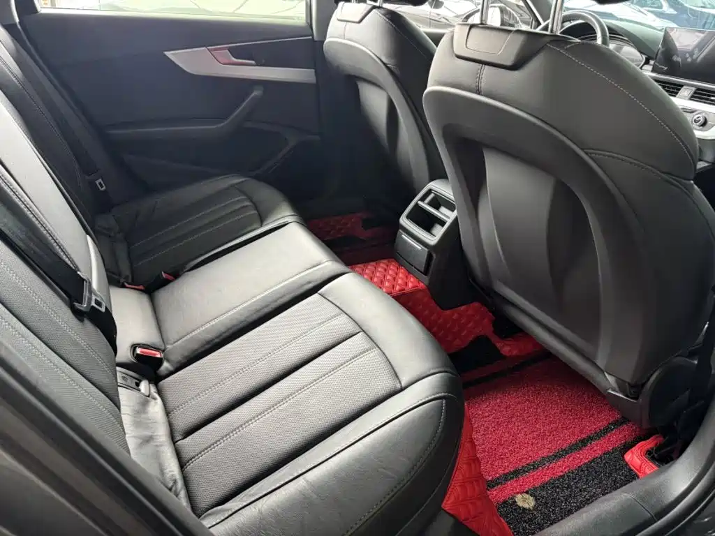 Audi A4L — миниатюра 20