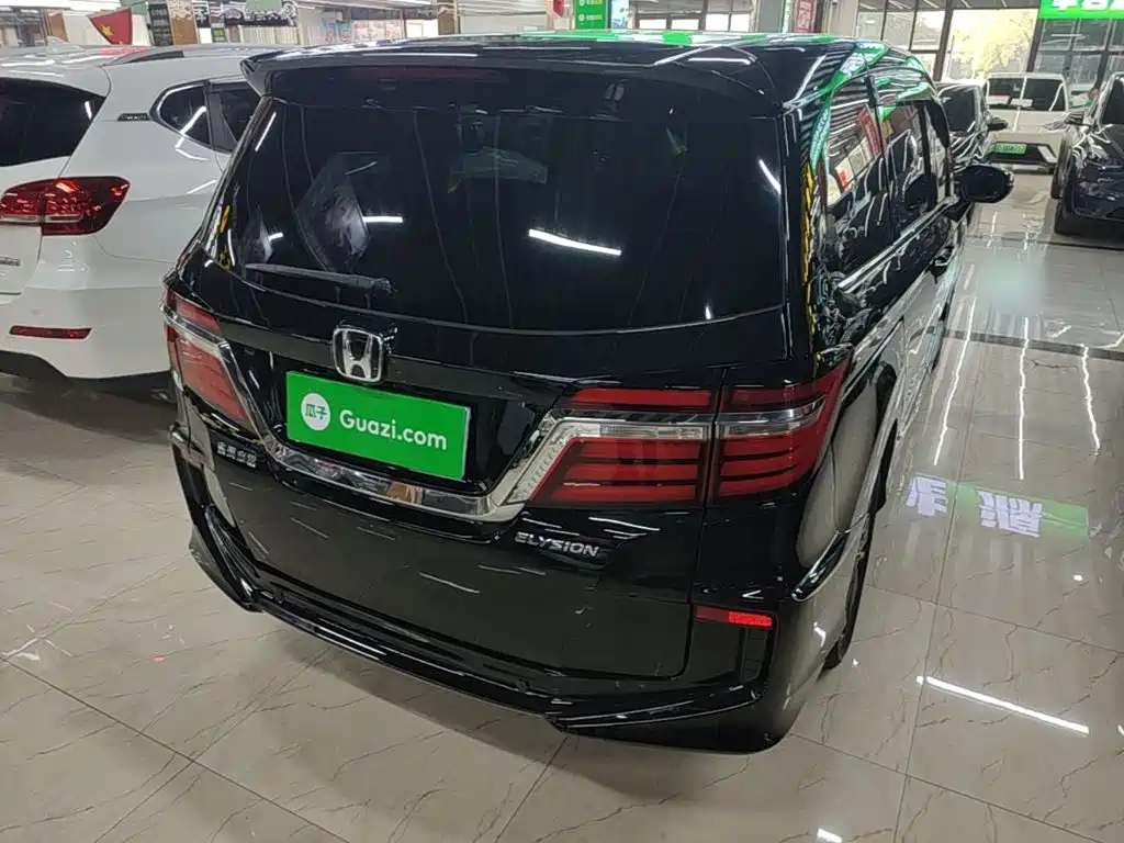 Honda Elysion — миниатюра 7