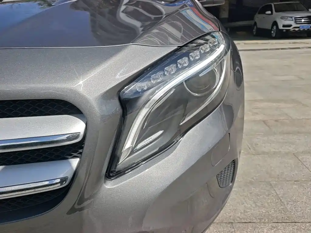 Mercedes-Benz GLA — миниатюра 24