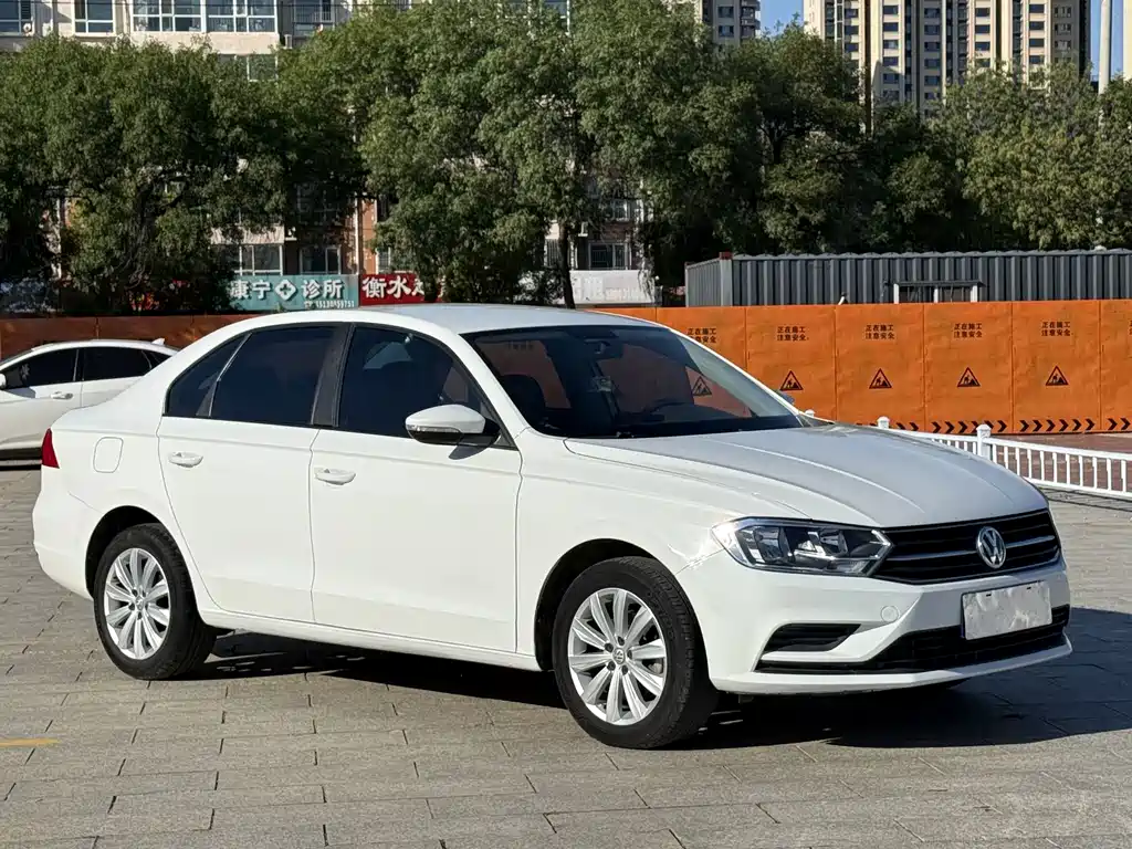 Volkswagen Bora — миниатюра 2