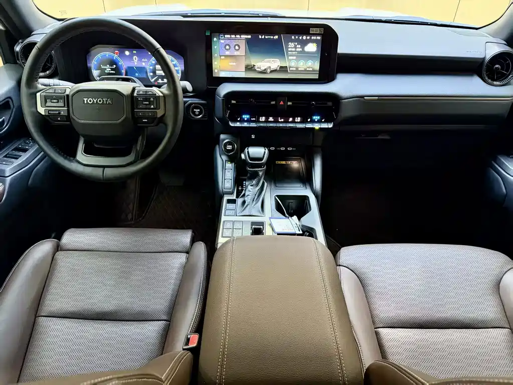 Toyota Prado — миниатюра 9