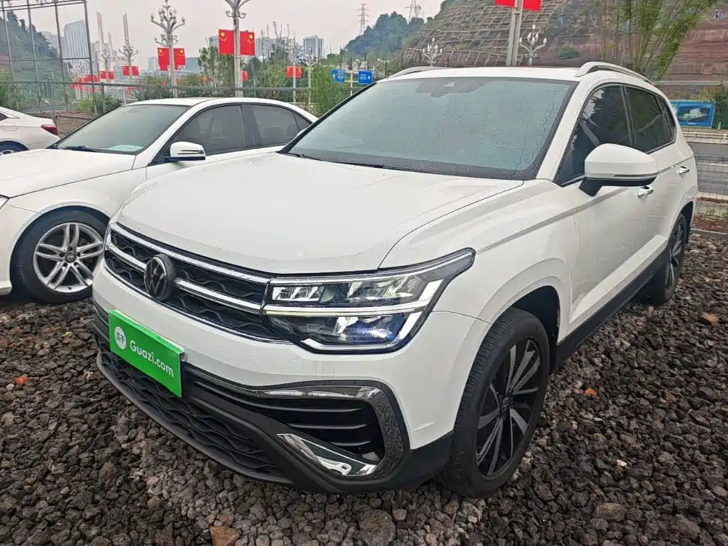 Volkswagen Tharu — миниатюра 2