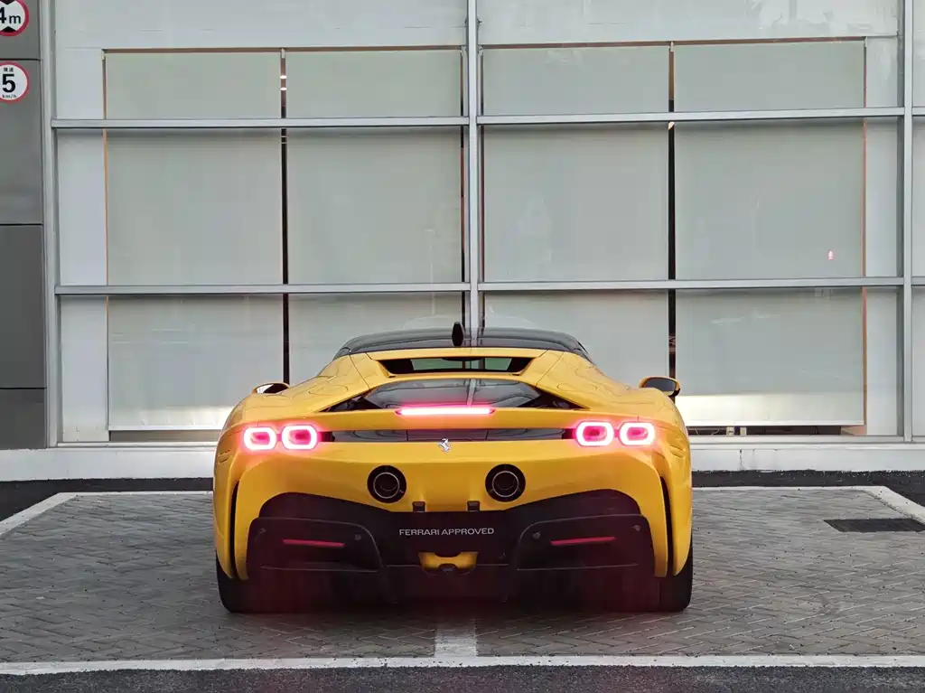 Ferrari SF90 — миниатюра 8