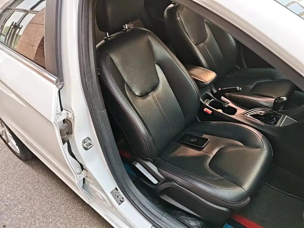 Chery Arrizo 5 — миниатюра 25