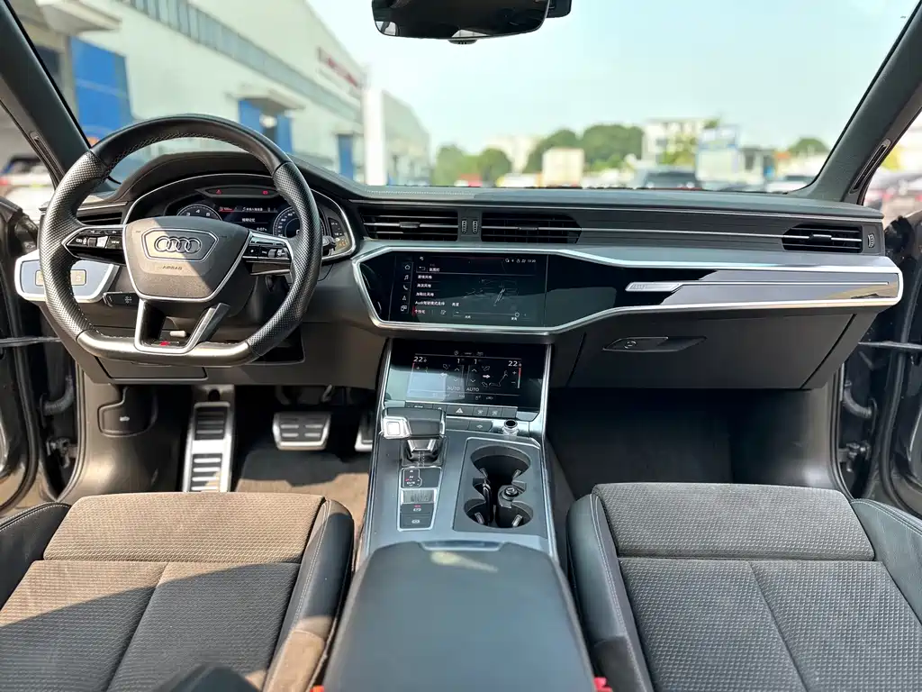 Audi A6 (Import) — миниатюра 12