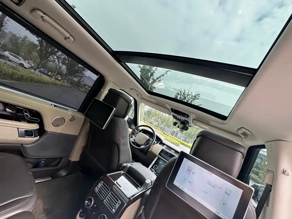 Land Rover Range Rover — миниатюра 12