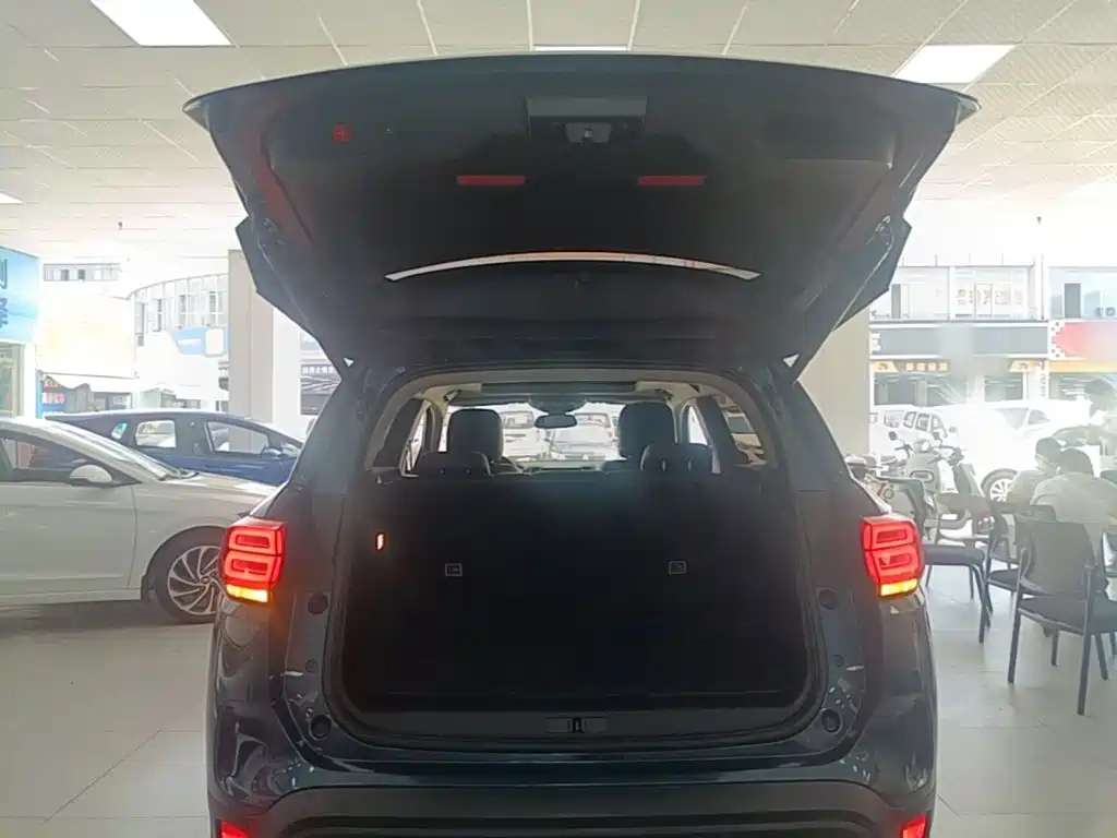 Citroen C5 AIRCROSS — миниатюра 19
