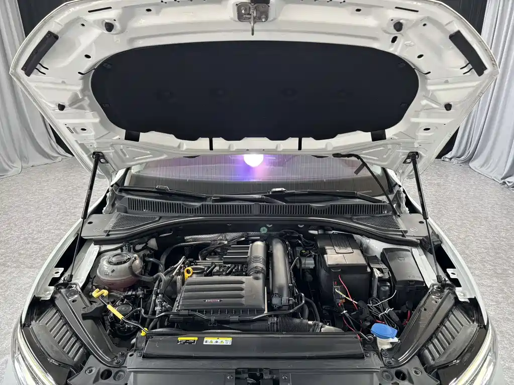 Volkswagen Sagitar — миниатюра 17