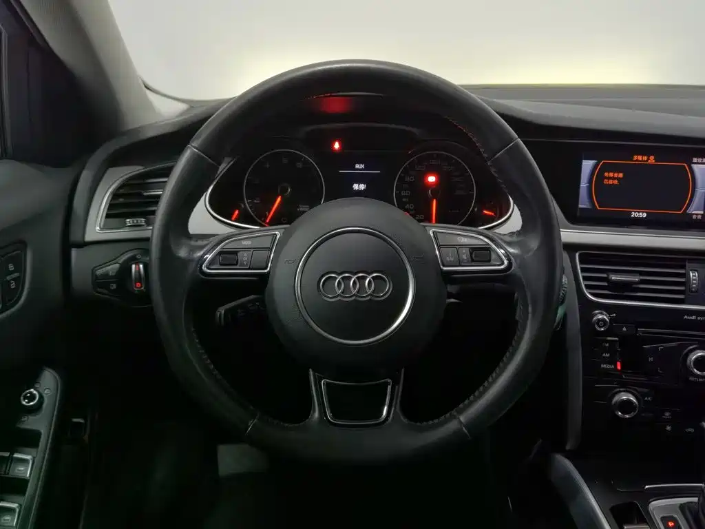 Audi A4L — миниатюра 11