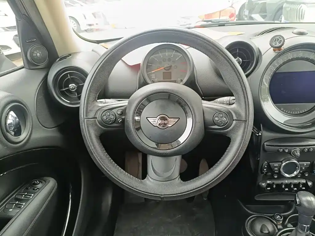 MINI Mini Countryman — миниатюра 11