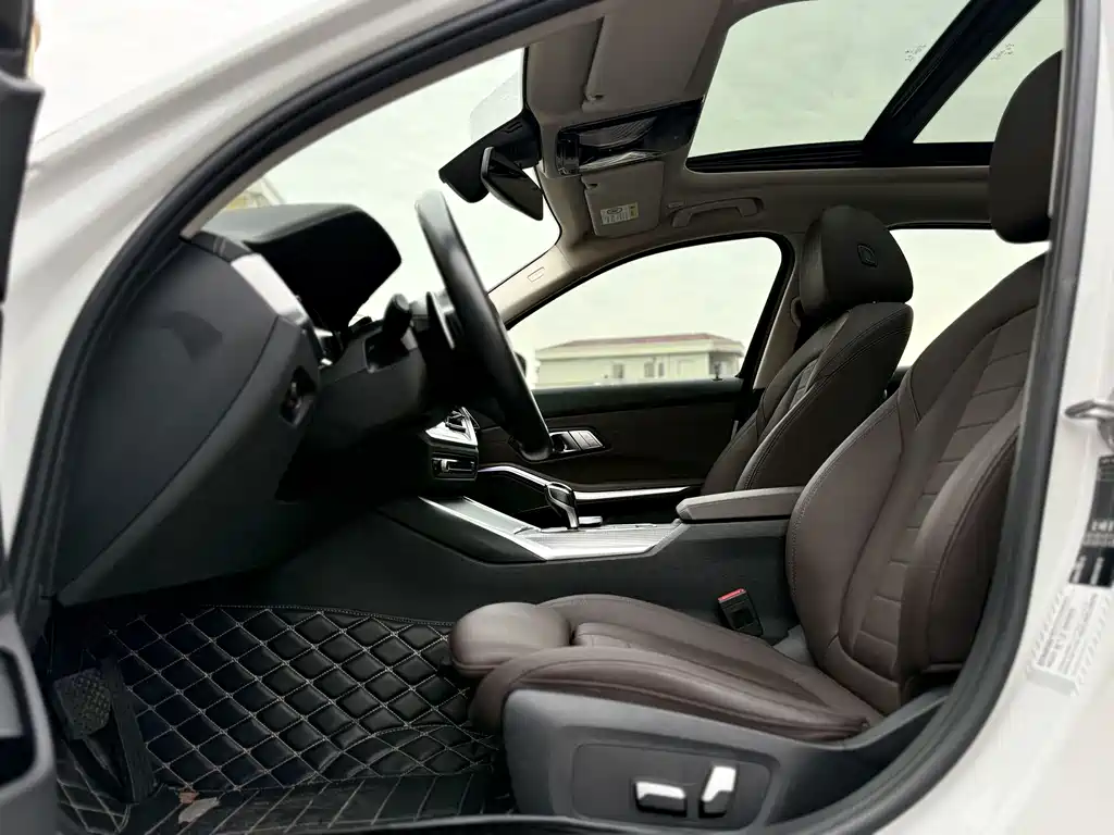 BMW 3 Series — миниатюра 13