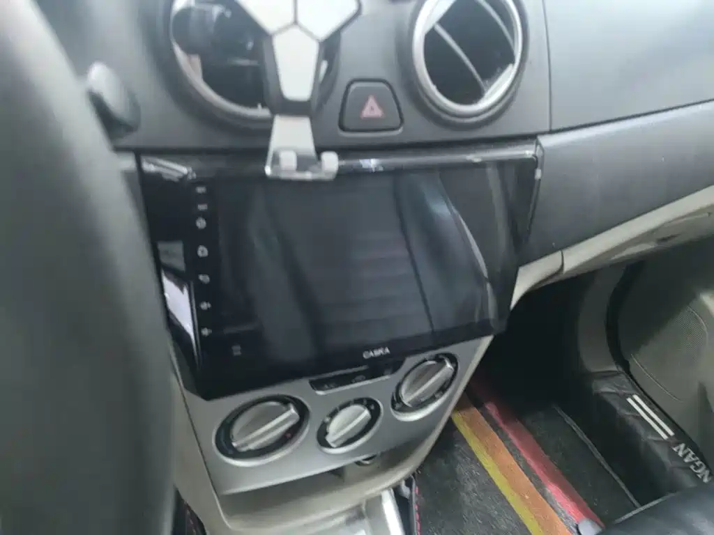 Changan V3 — миниатюра 13