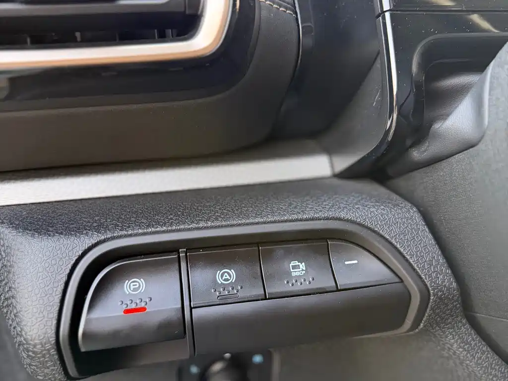 Baojun KiWi EV — миниатюра 12