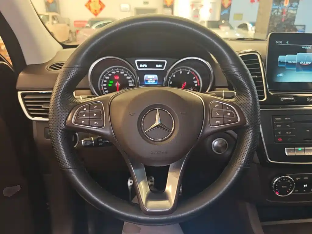 Mercedes-Benz 奔驰GLE(进口) — миниатюра 11